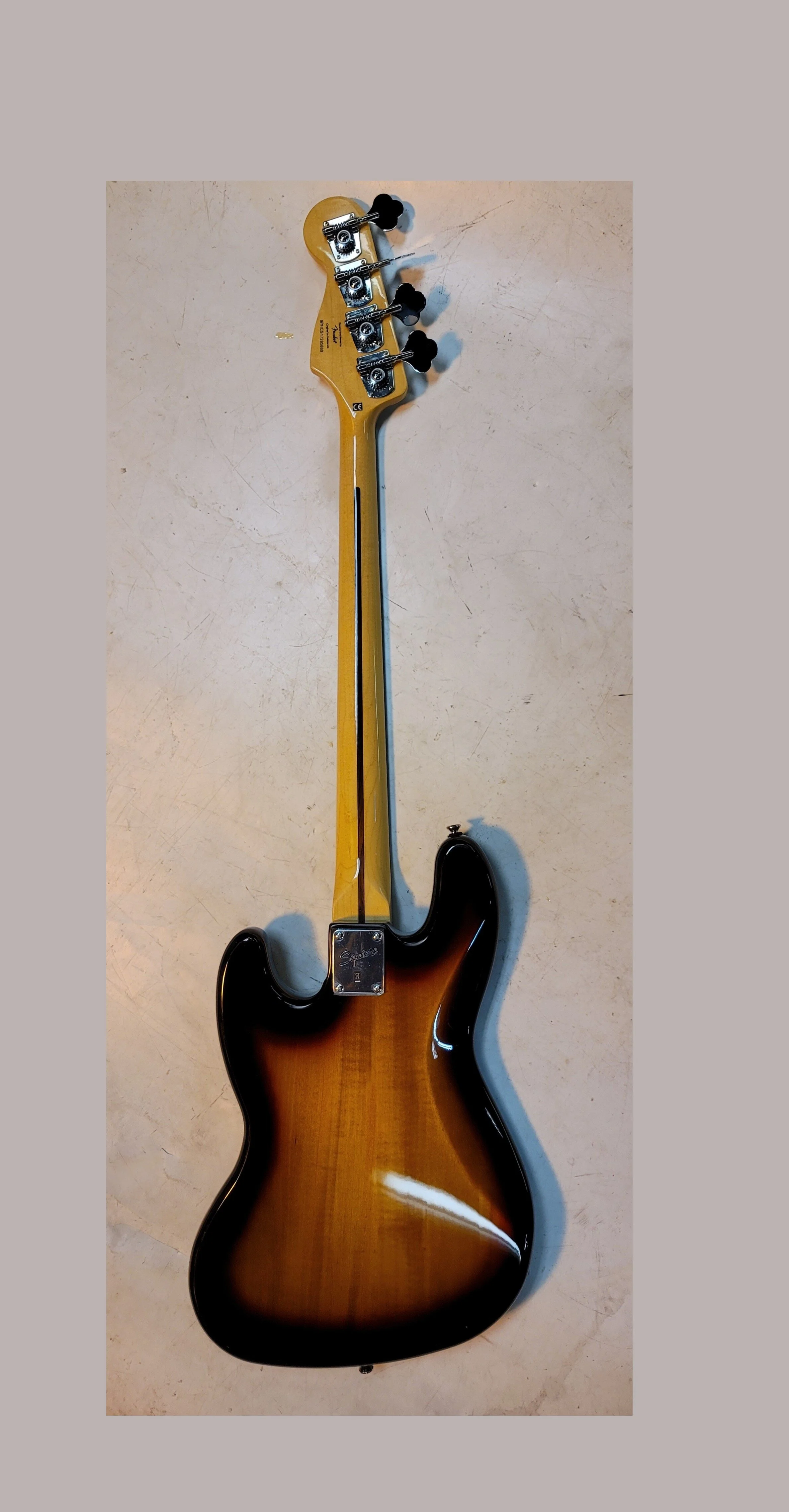 Squire by Fender ジャズベース Squier Jazz Bass – Fender